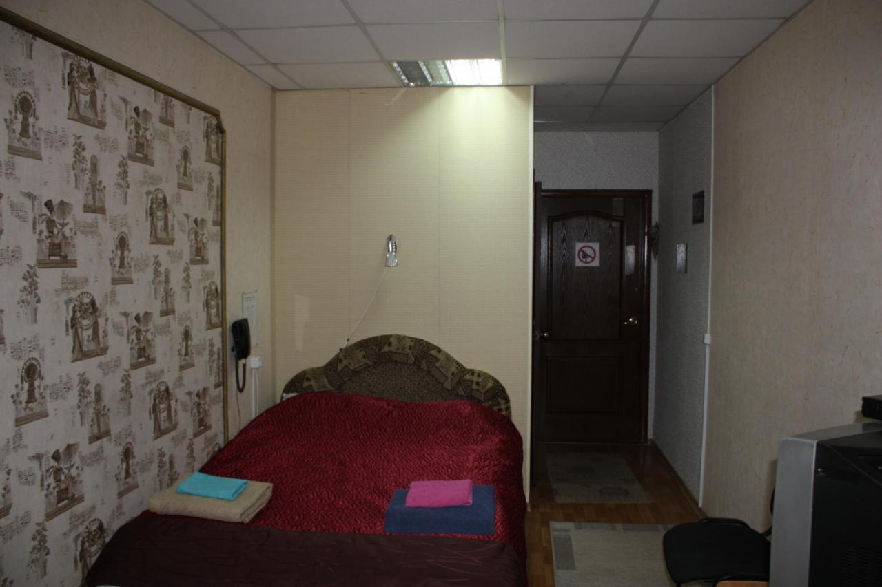 Motel Pid Strihoyu Kremenchuk Exterior photo